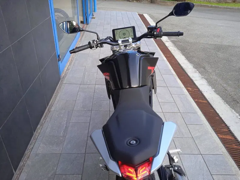 Swm Hoku 125 (2023 - 25) (10)
