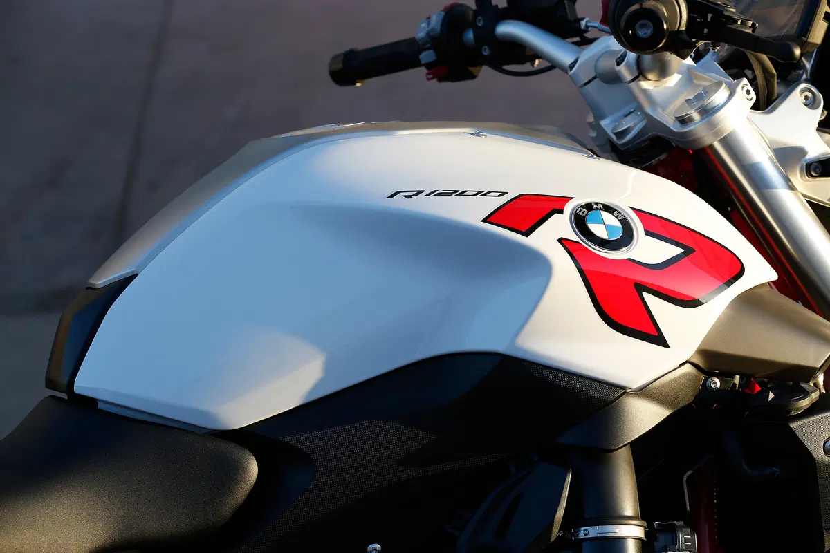 BMW R1200R 2015  (28)