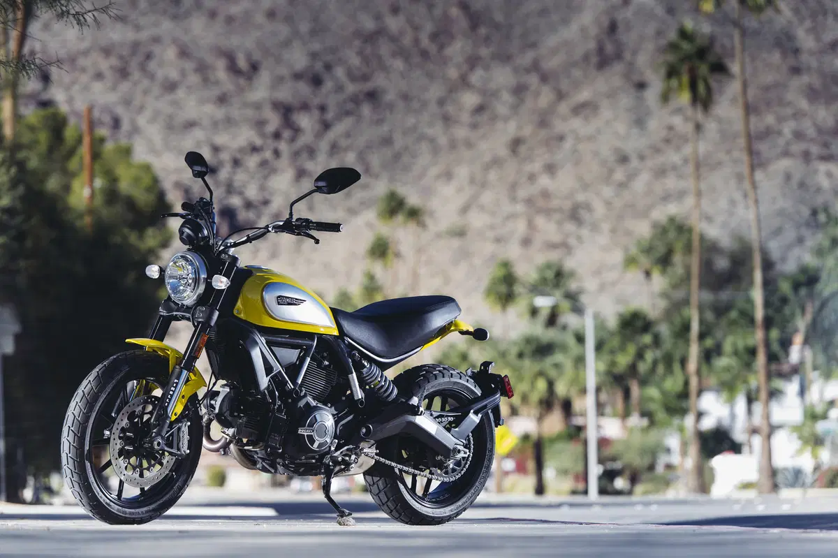Ducati Scrambler     (28)