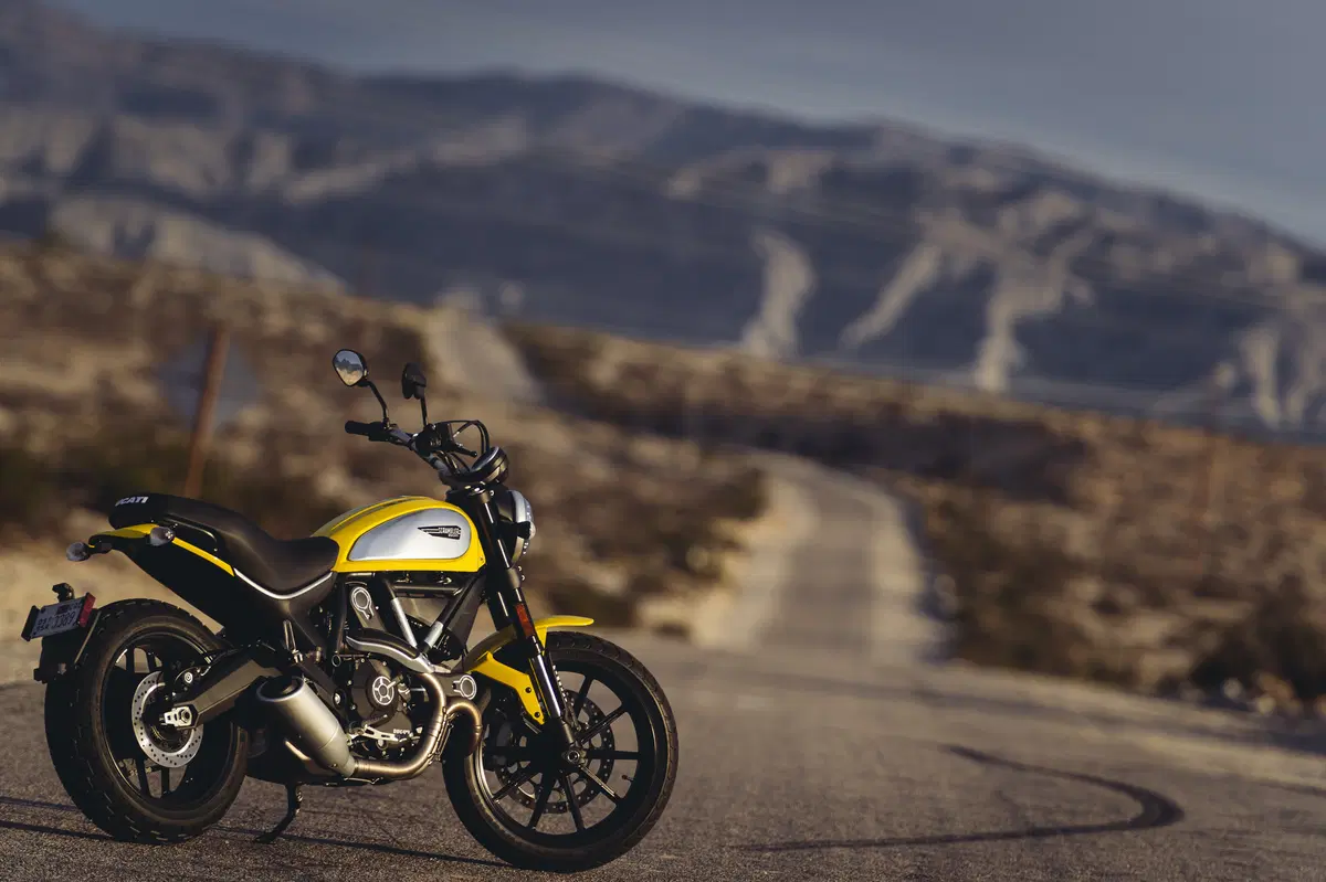 Ducati Scrambler     (32)