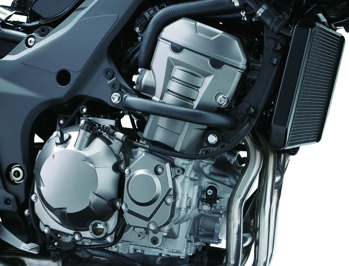 Kawasaki Versys 1000 (18)