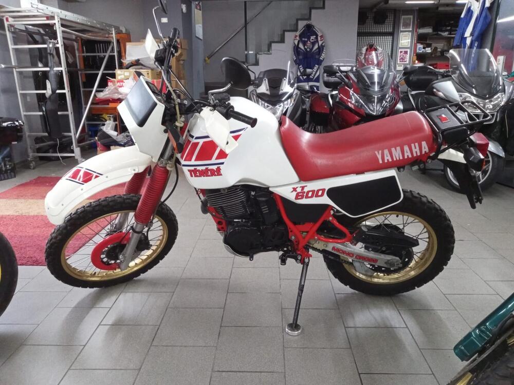 Yamaha XT 600 Ténéré ASI Targa ORO (2)