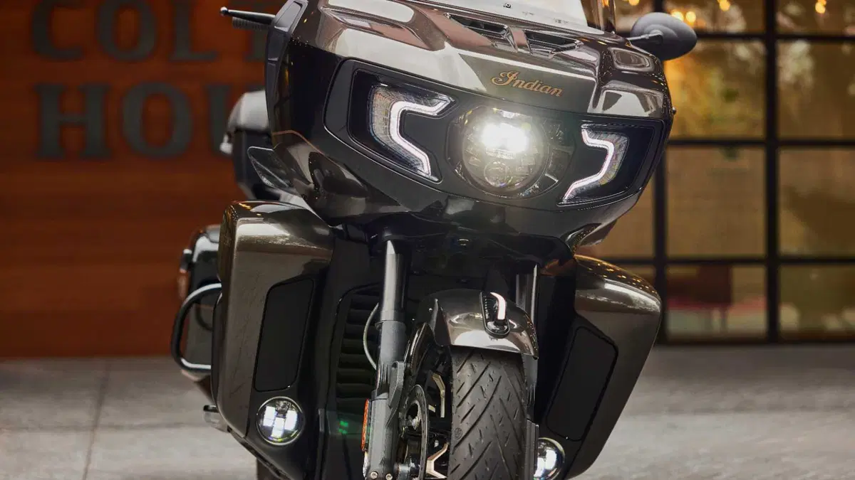 Indian Pursuit Pursuit 1768 Elite (2023) (11)
