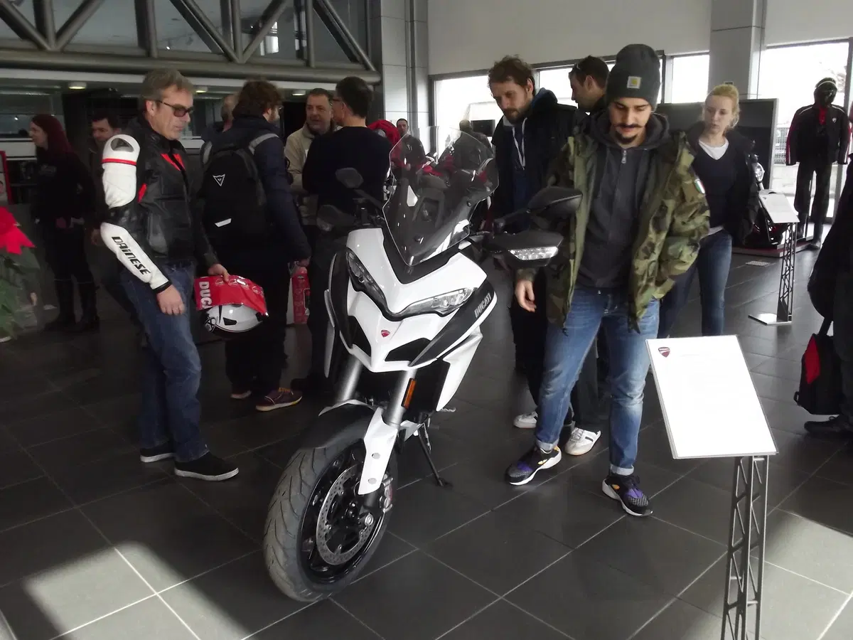 Ducati Roma: ecco la Multistrada 2015 (6)