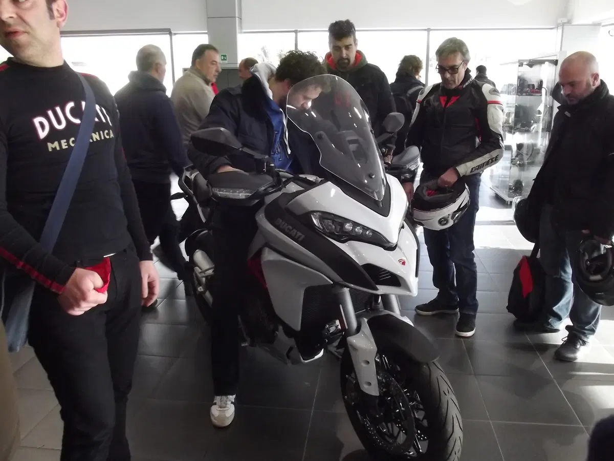 Ducati Roma: ecco la Multistrada 2015 (7)