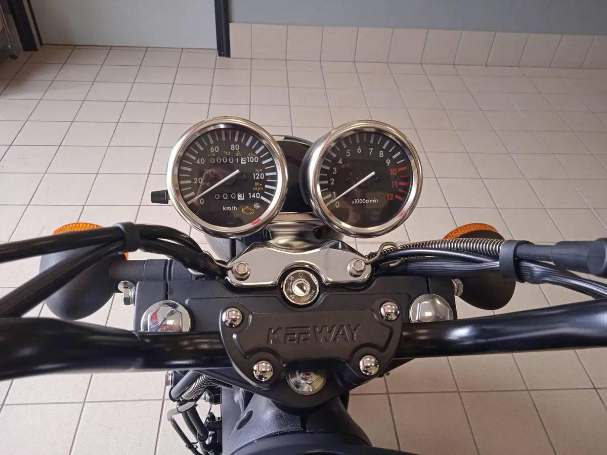 Keeway Motor Superlight 125 (2021 - 26) (11)