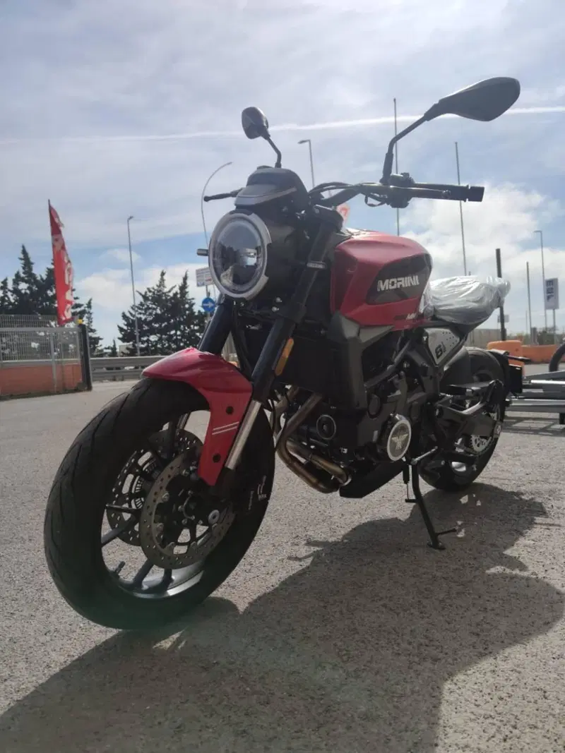 Moto Morini SEIEMMEZZO STR (2022 - 26) (4)