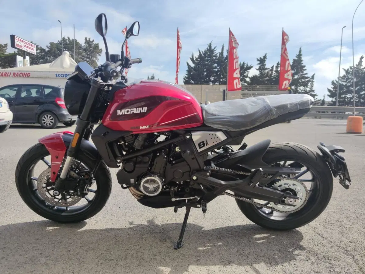 Moto Morini SEIEMMEZZO STR (2022 - 26) (3)