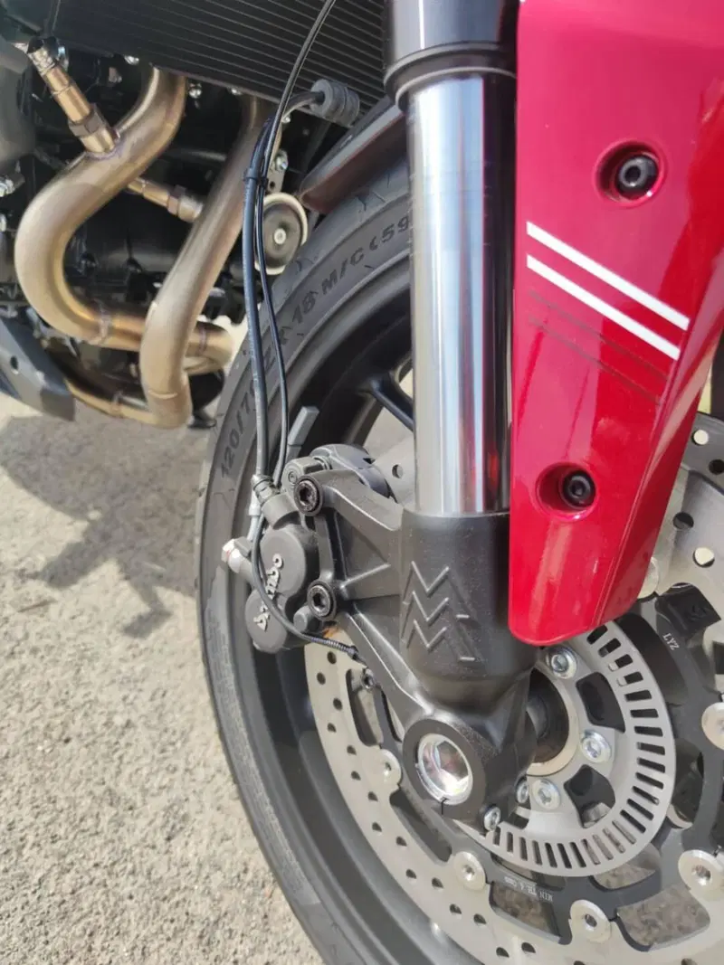 Moto Morini SEIEMMEZZO STR (2022 - 26) (8)