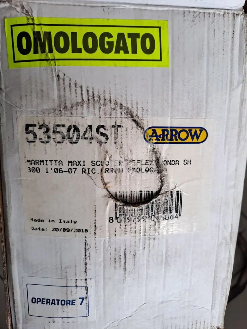 Marmitta Arrow maximum scooter Honda sh 300 usata (4)