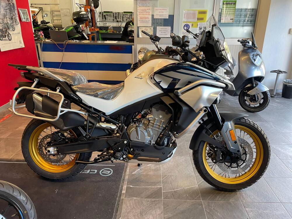 CFMOTO 800MT Explorer (2023 - 24)