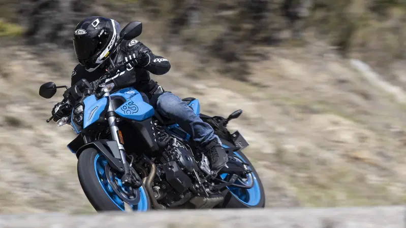 La Suzuki GSX-8S arriva nelle concessionarie