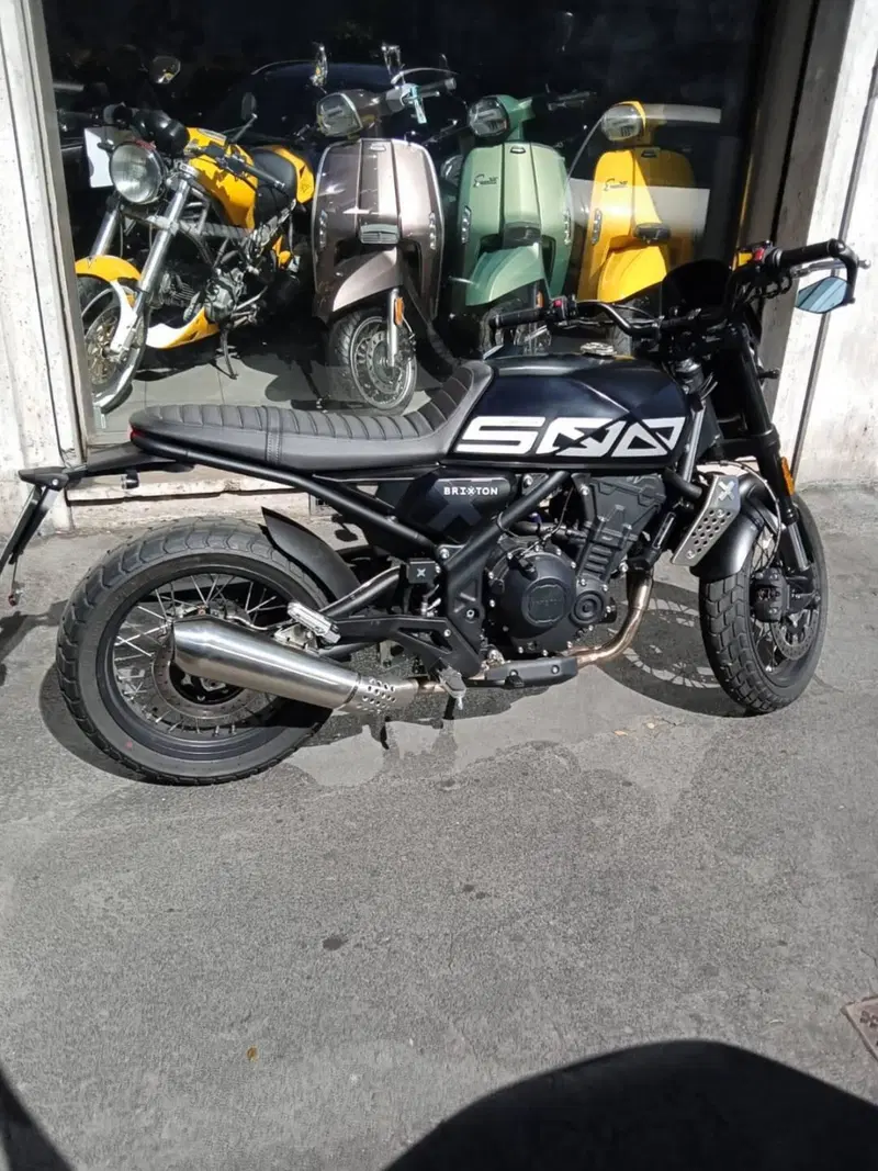 Brixton Motorcycles Crossfire 500 X (2021 - 26) (4)