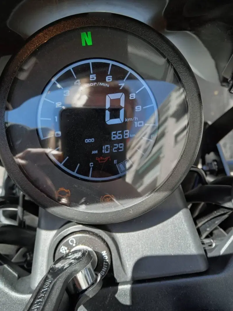 Brixton Motorcycles Crossfire 500 X (2021 - 26) (5)