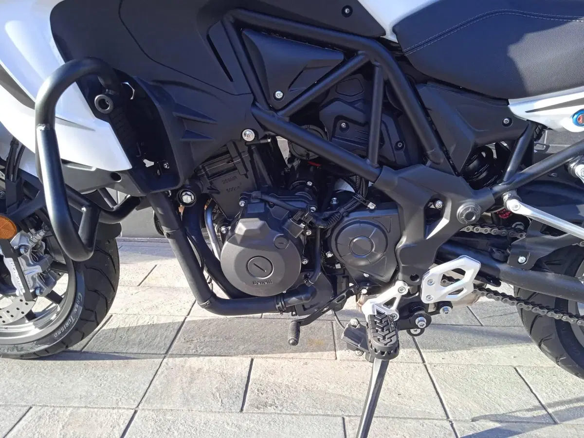 Benelli TRK 502 (2021 - 25) (7)