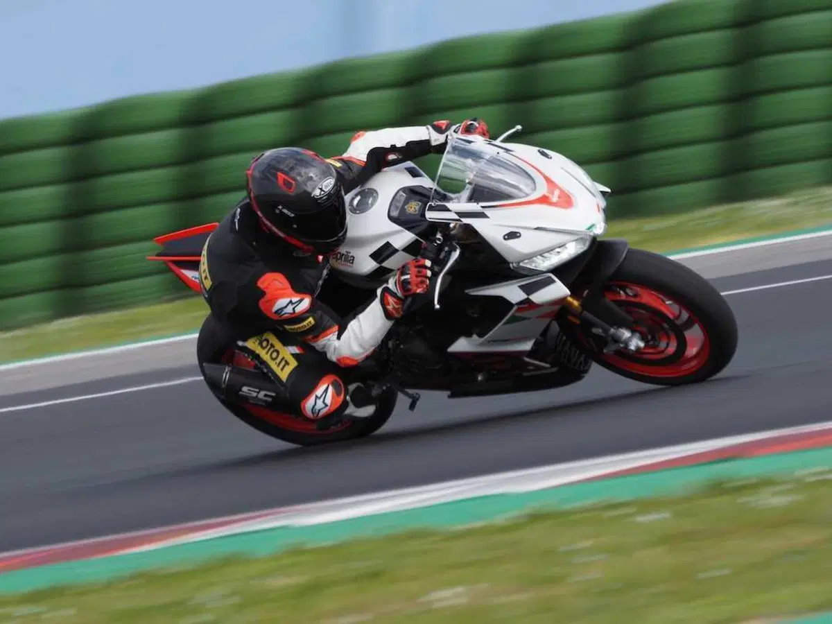 Aprilia RS 660 Extrema (18)