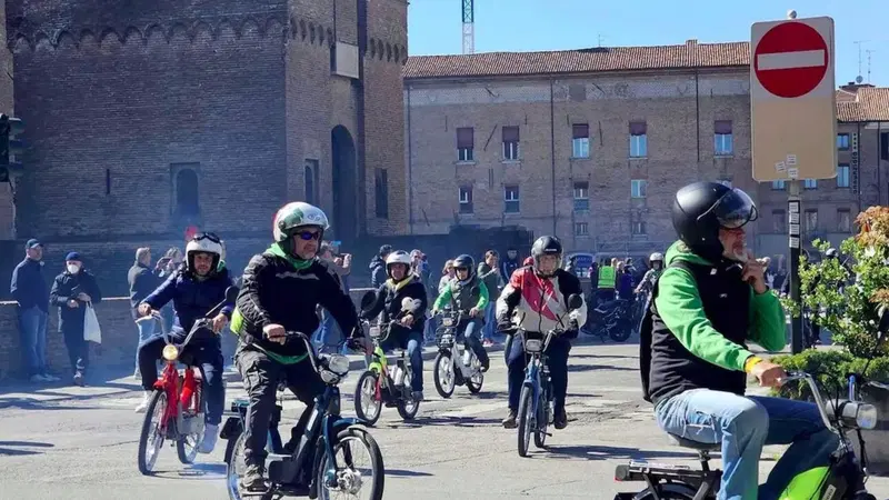 Ferrara invasa dai Ciao: ecco com'&egrave; andato il il raduno 