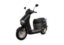 È arrivato il nuovo elettrico compatto di Keeway, si chiama Blueshark R80 Lite. Eccolo!