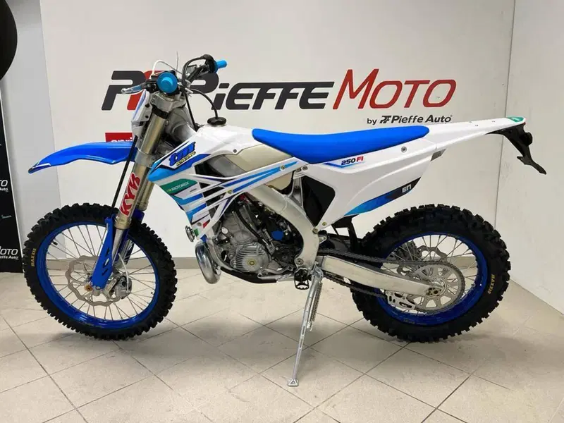 Tm Moto EN 250 ES Fi 2T (2023) (2)