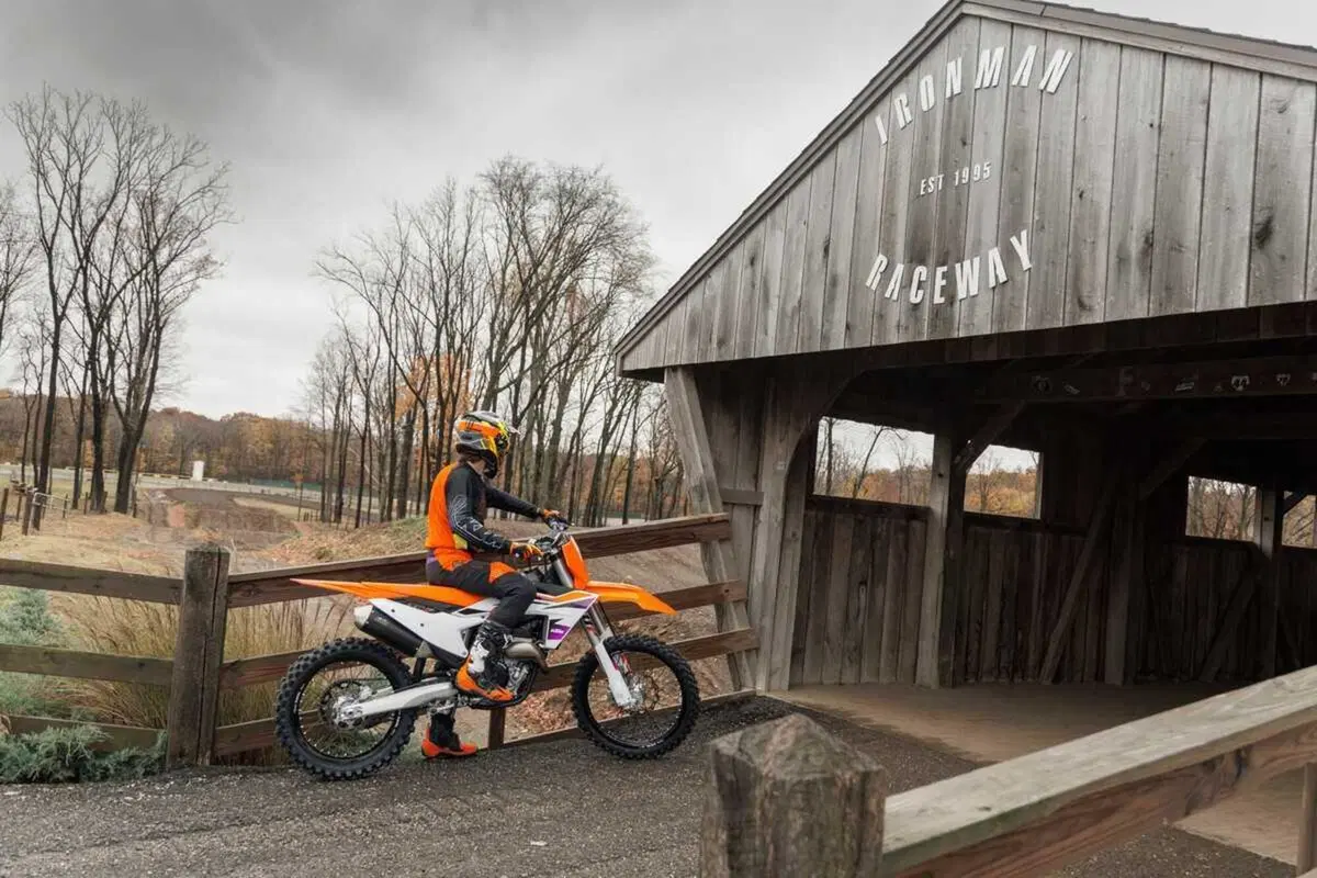 KTM presenta la gamma Motocross 2024 (11)
