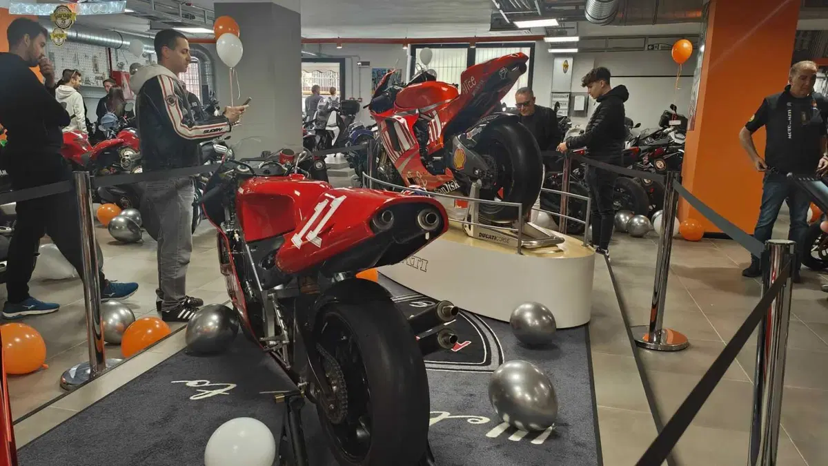 Grande successo per l'inaugurazione del secondo punto vendita Garage 75 (7)