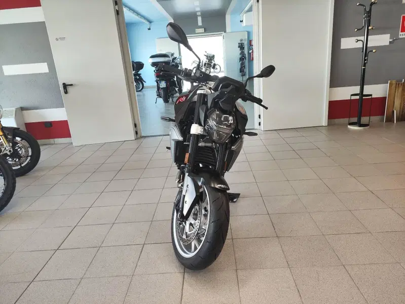 Bmw F 900 R (2017 - 20) (5)