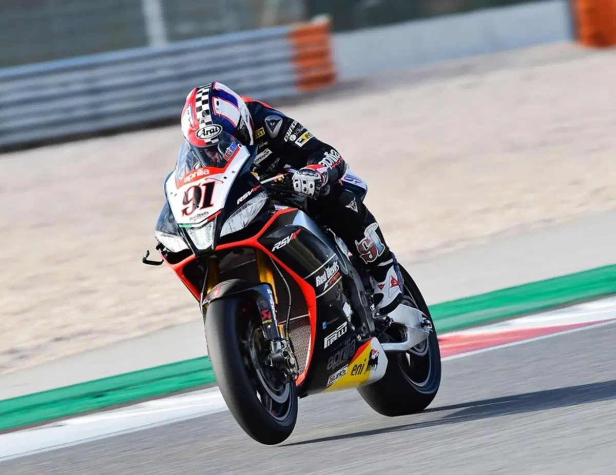Haslam è il più veloce nei test SBK di Portimao