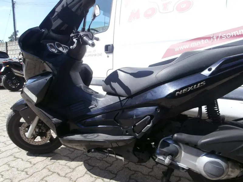 Gilera Nexus 300 (2007 - 13) (5)