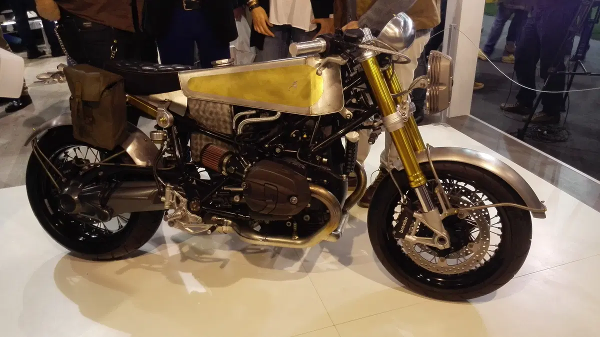 BMW R nineT by Moto Sumisura al Motor Bike Expo (10)