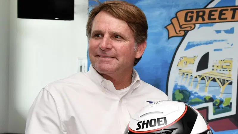 Wayne Rainey: &ldquo;Marc Marquez guarda Alex e allora il pensiero di cambiare squadra&hellip;&rdquo;