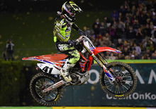 Supercross. Canard domina a Oakland