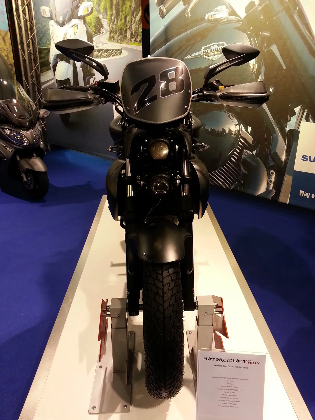 Motor Bike Expo: in casa Suzuki novità le special (21)