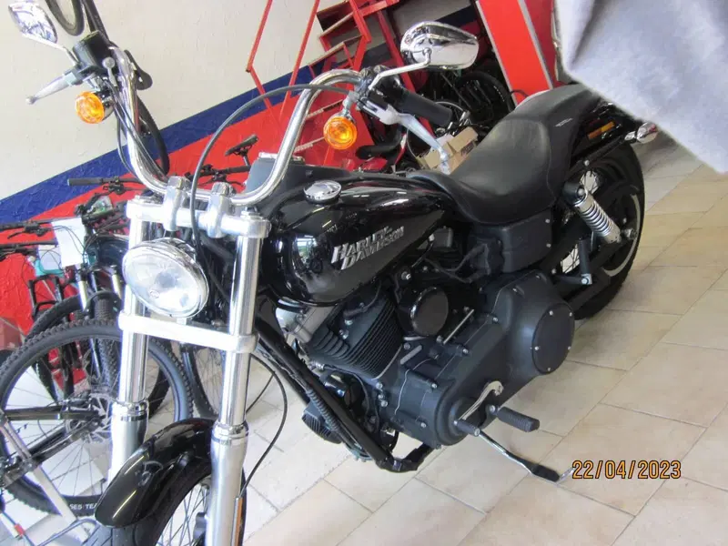 Harley-Davidson 1584 Street Bob (2008 - 15) - FXDB (10)