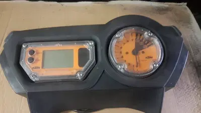 strumentazione ktm 950 adv