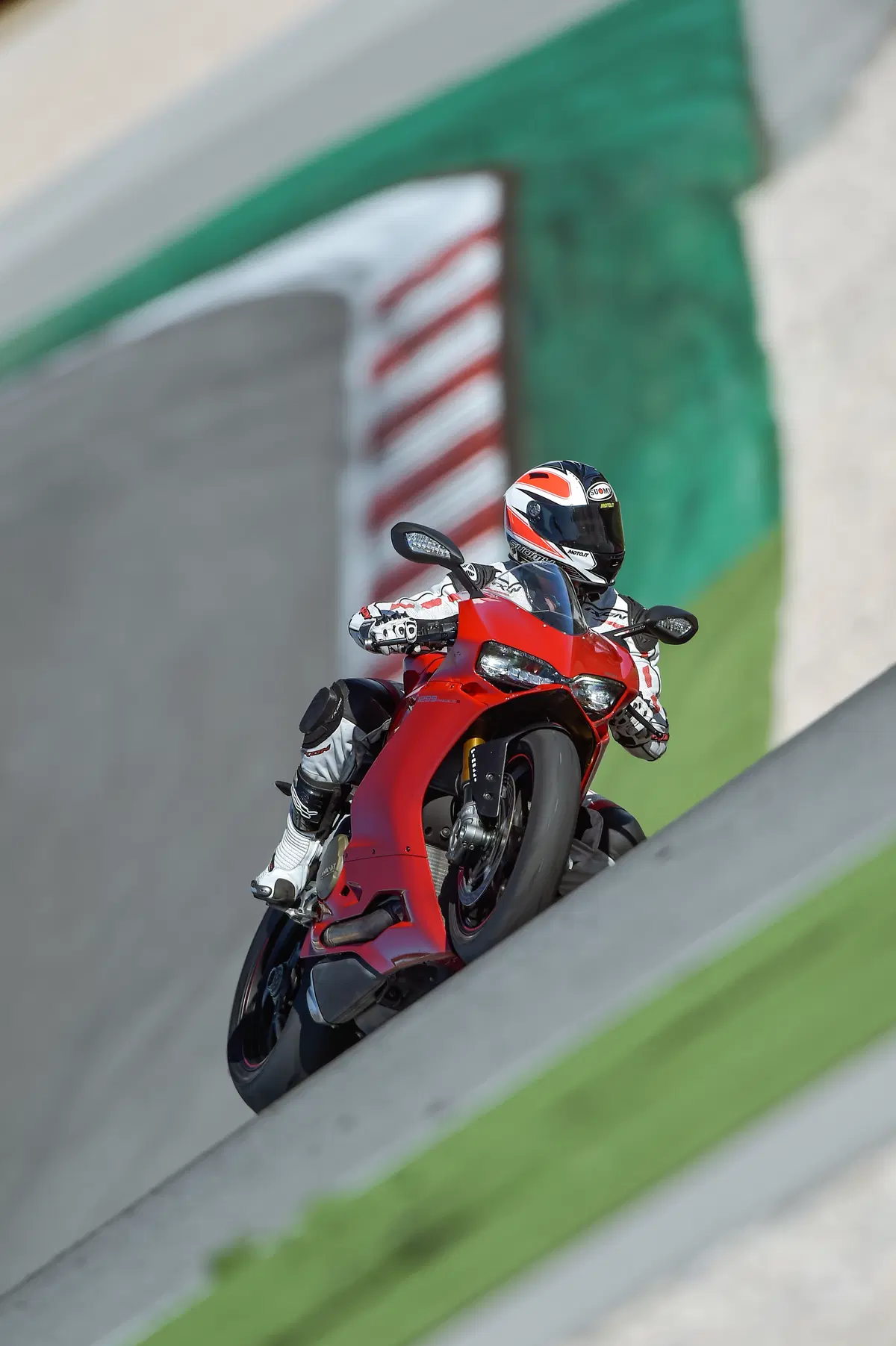 Ducati Panigale 1299S (6)