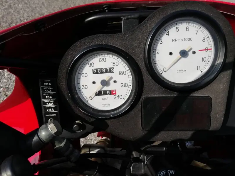 Ducati Supersport desmodue 900 (6)