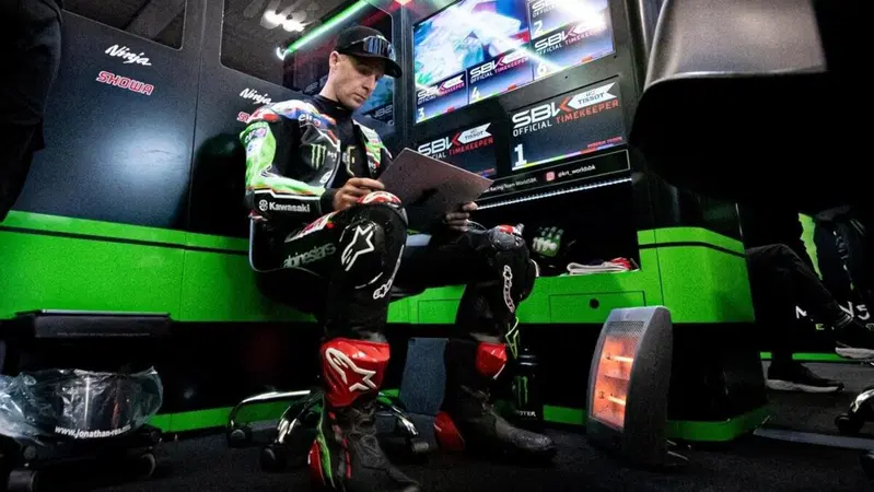 SBK 2023. GP d'Olanda. Il commento dei piloti delusi dopo la Gara 2 di Assen
