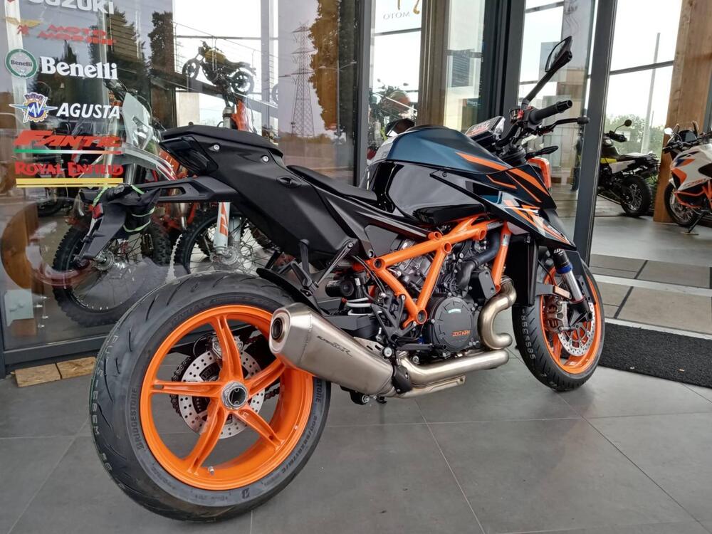 KTM 1290 Super Duke R Evo (2022 - 23) (4)