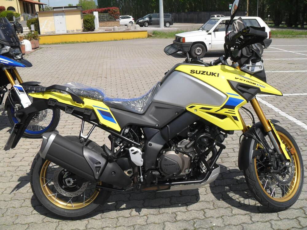 Suzuki V-Strom 1050DE (2023 - 24) (2)