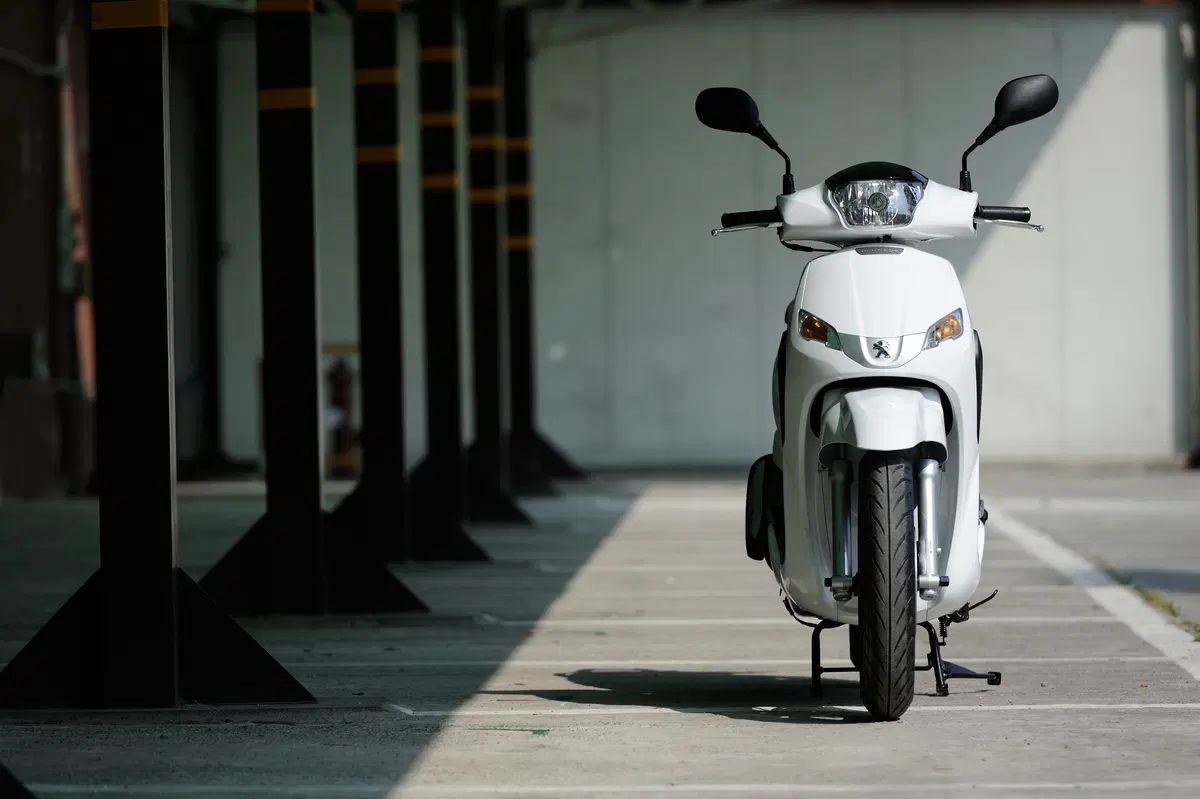 Peugeot Tweet 150 Tweet 150 Evo (2014 - 15) (11)