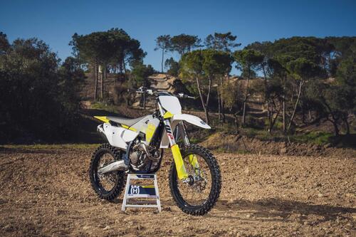 Husqvarna Motorcycles presenta la sua gamma motocross 2024 (4)