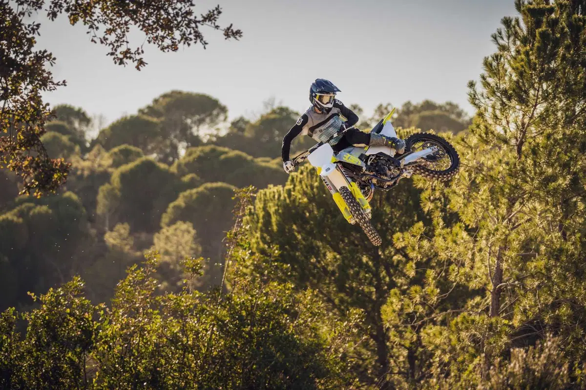 Husqvarna Motorcycles presenta la sua gamma motocross 2024 (12)