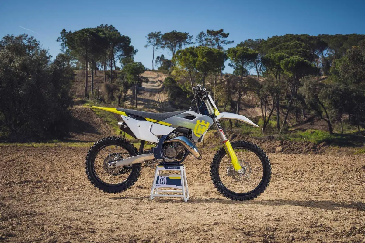 Husqvarna Motorcycles presenta la sua gamma motocross 2024 (15)