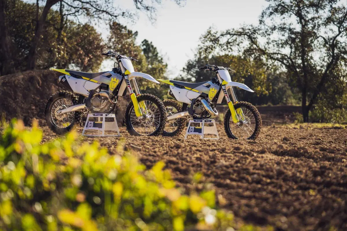 Husqvarna Motorcycles presenta la sua gamma motocross 2024 (21)