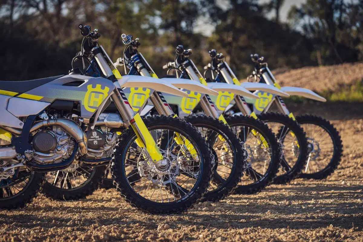 Husqvarna Motorcycles presenta la sua gamma motocross 2024 (27)