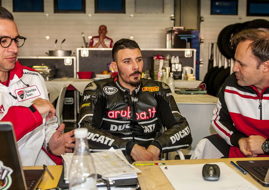 Giugliano è il più veloce nei test SBK a Jerez