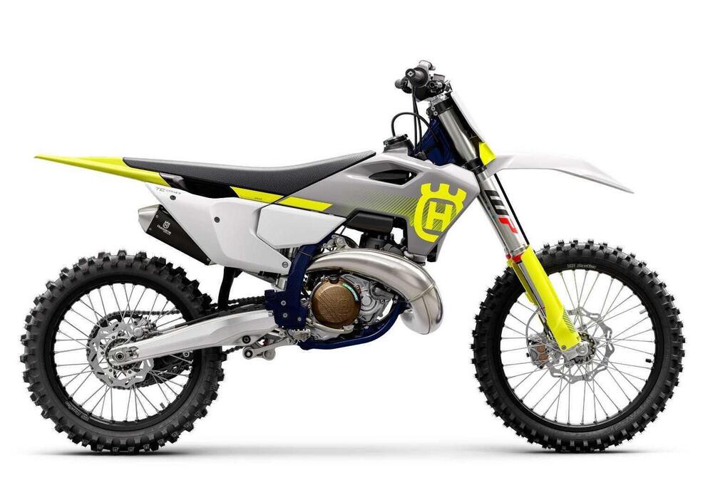 Husqvarna TC 250 (2024) (2)