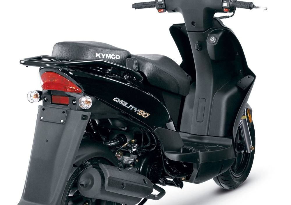 Kymco Agility 50 R12 (2007 - 17) (5)