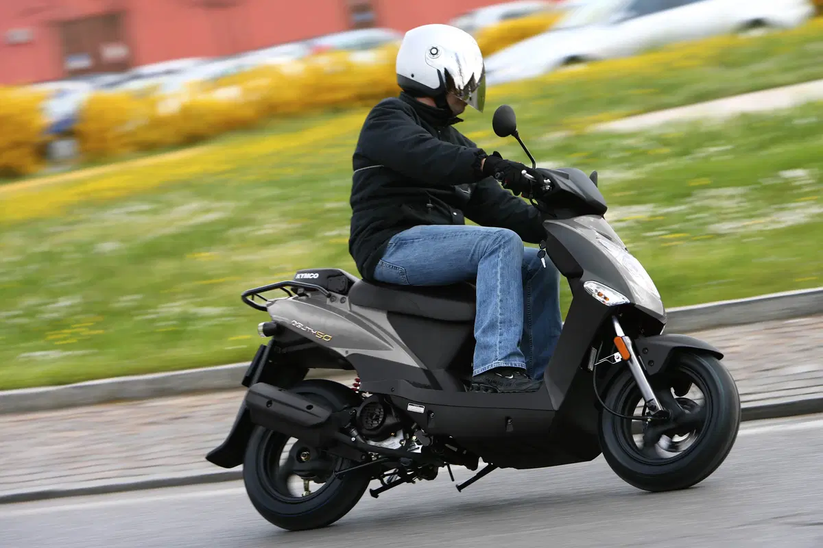 Kymco Agility 50 Agility 50 R12 (2007 - 17) (14)