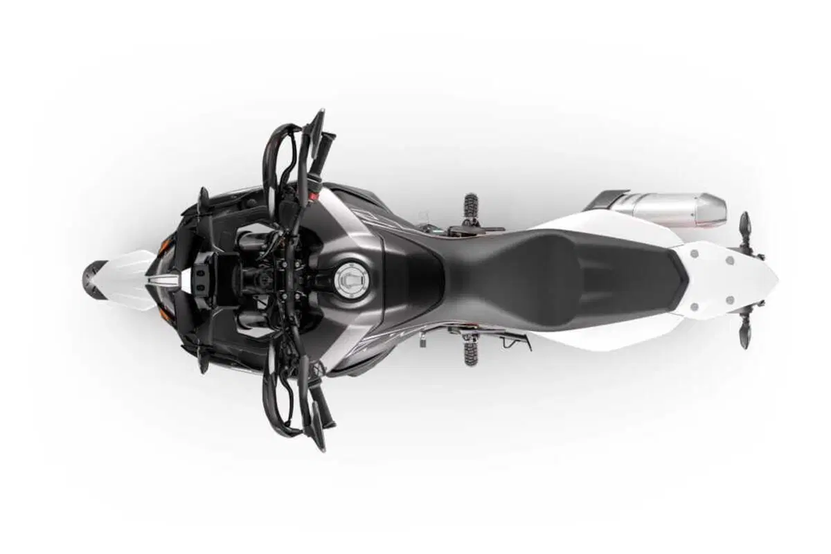 KTM 890 SMT TEST (10)